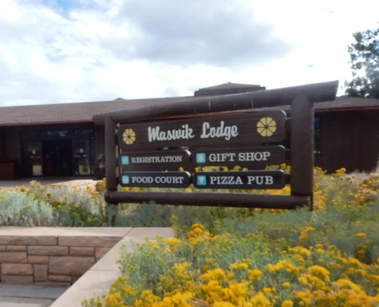 Maswik Lodge EXTERIOR