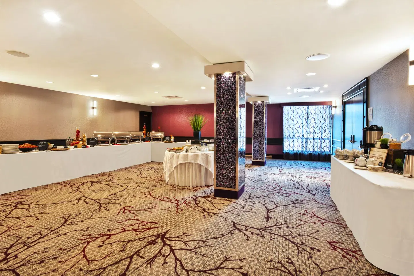 Crowne Plaza Kitchener-Waterloo by IHG ROOM_EXAMPLE