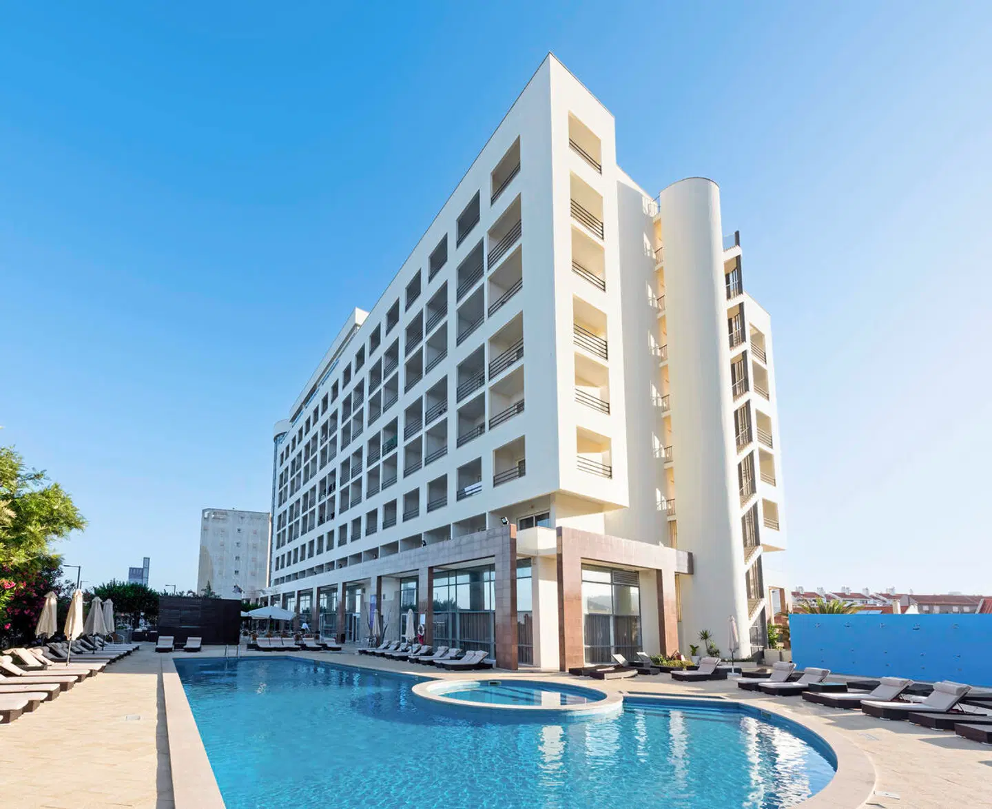 TRYP by Wyndham Lisboa Caparica Mar EXTERIOR