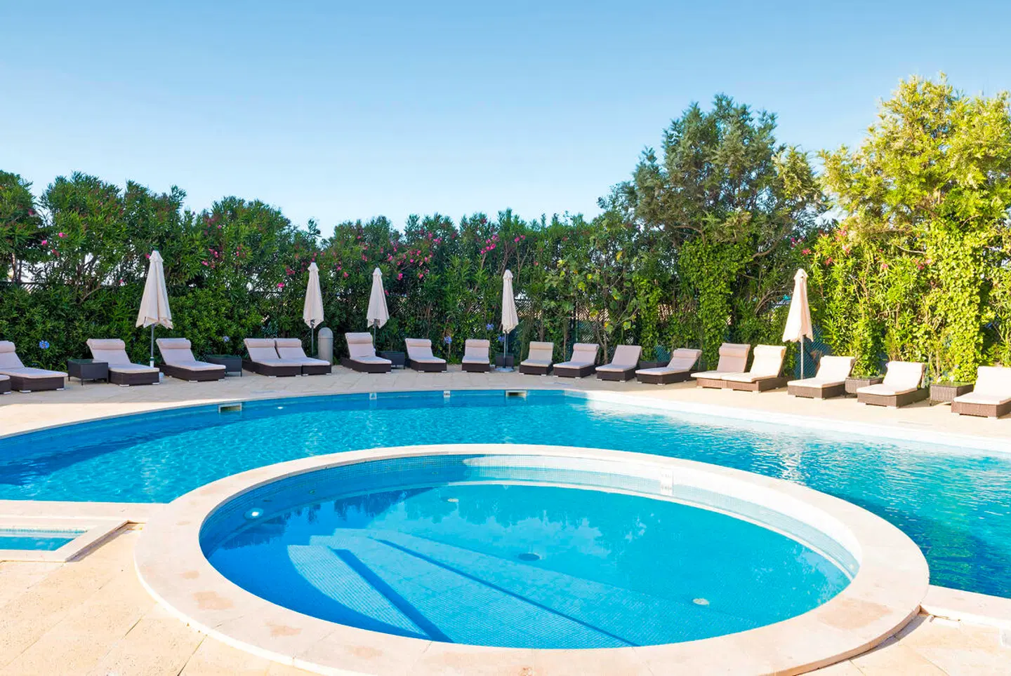 TRYP by Wyndham Lisboa Caparica Mar OUTDOOR_POOL