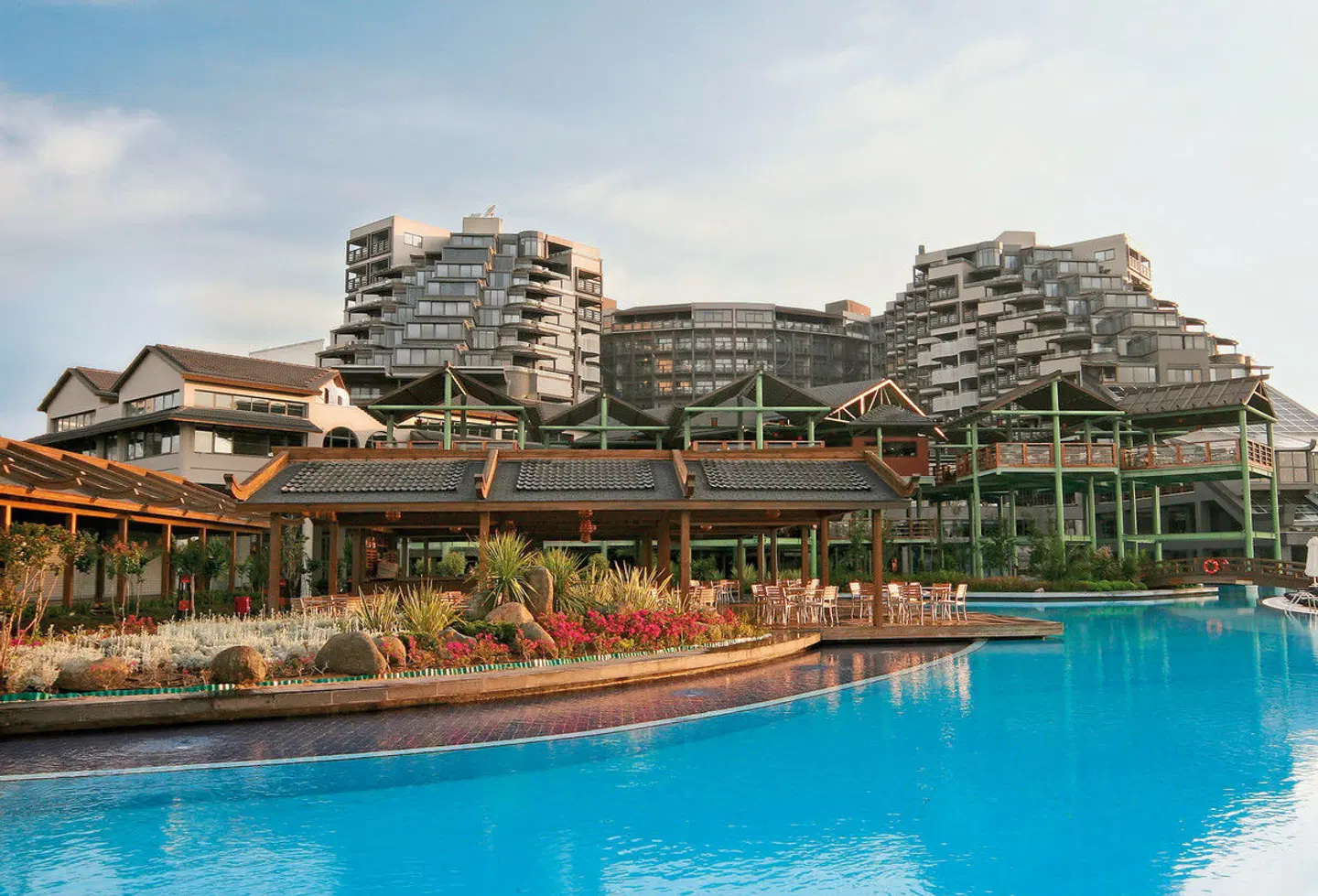 Limak Lara De Luxe Resort OUTDOOR_POOL