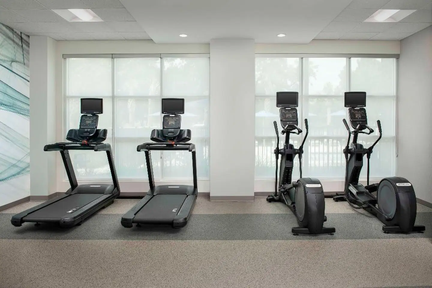 Hilton Garden Inn Pensacola Downtown SPORTS_AND_LEISURE