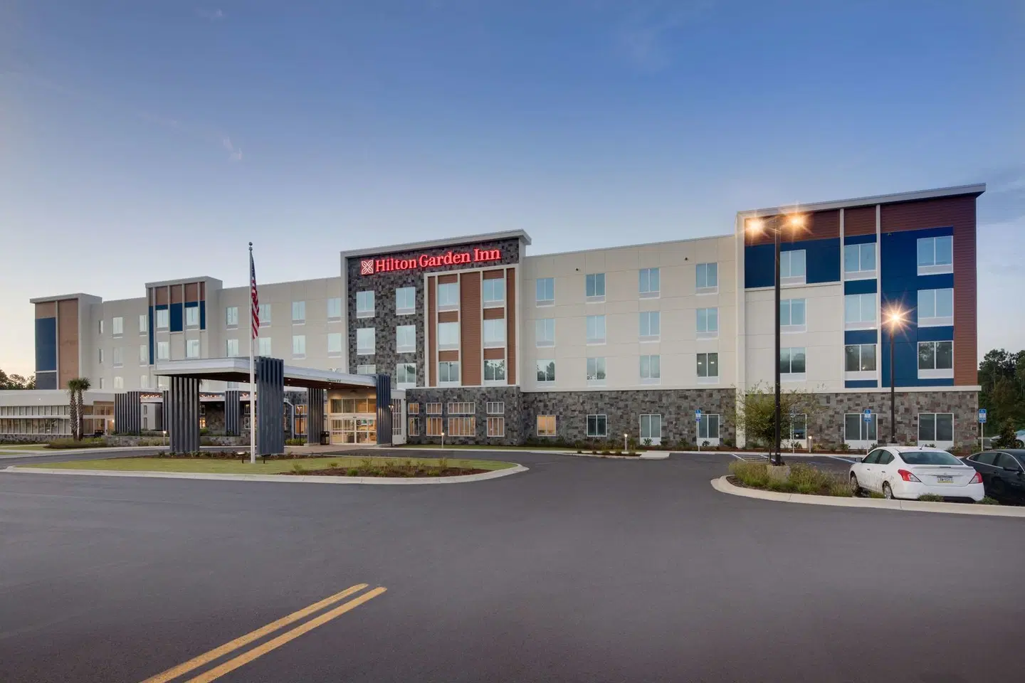 Hilton Garden Inn Panama City Airport EXTERIOR