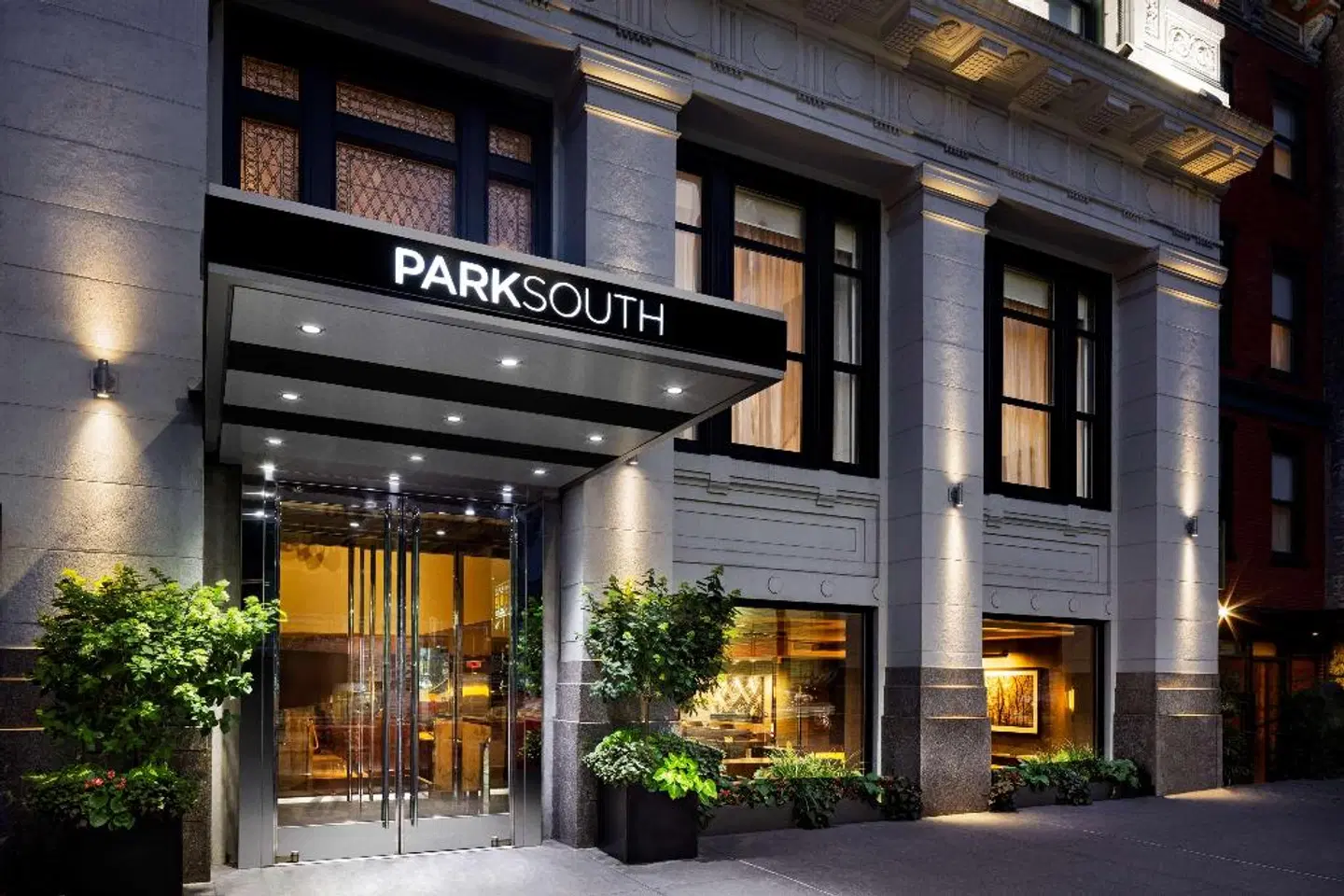 Park South Hotel EXTERIOR