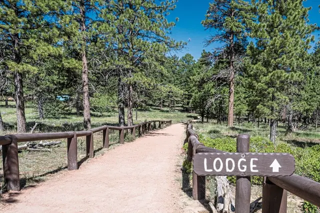 The Lodge at Bryce Canyon Garten