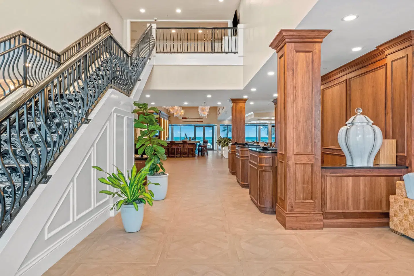 Sundial Beach Resort LOUNGE_LOBBY