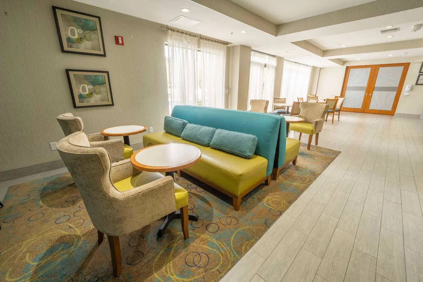 Hampton Inn Jacksonville South/I-95 at JTB LOUNGE_LOBBY