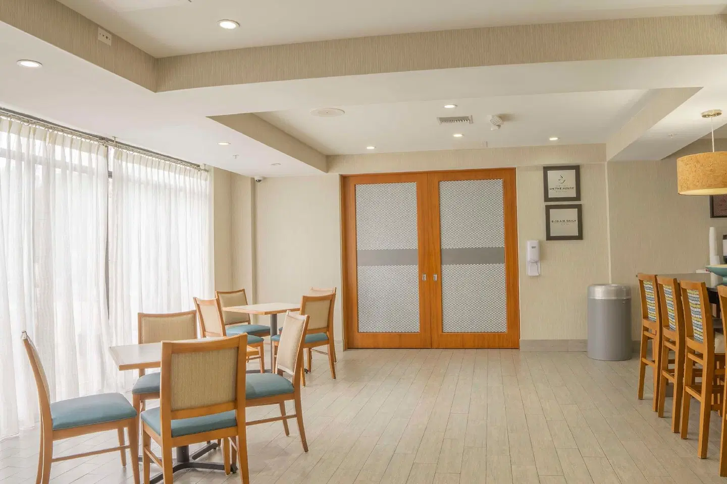 Hampton Inn Jacksonville South/I-95 at JTB LOUNGE_LOBBY