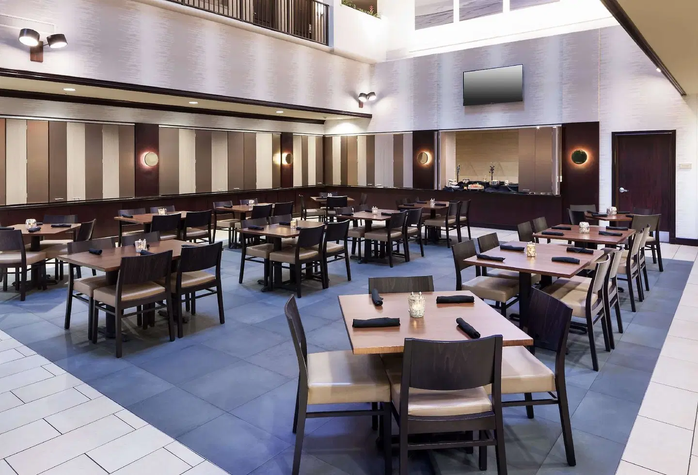 Embassy Suites by Hilton Tampa Brandon Restaurant