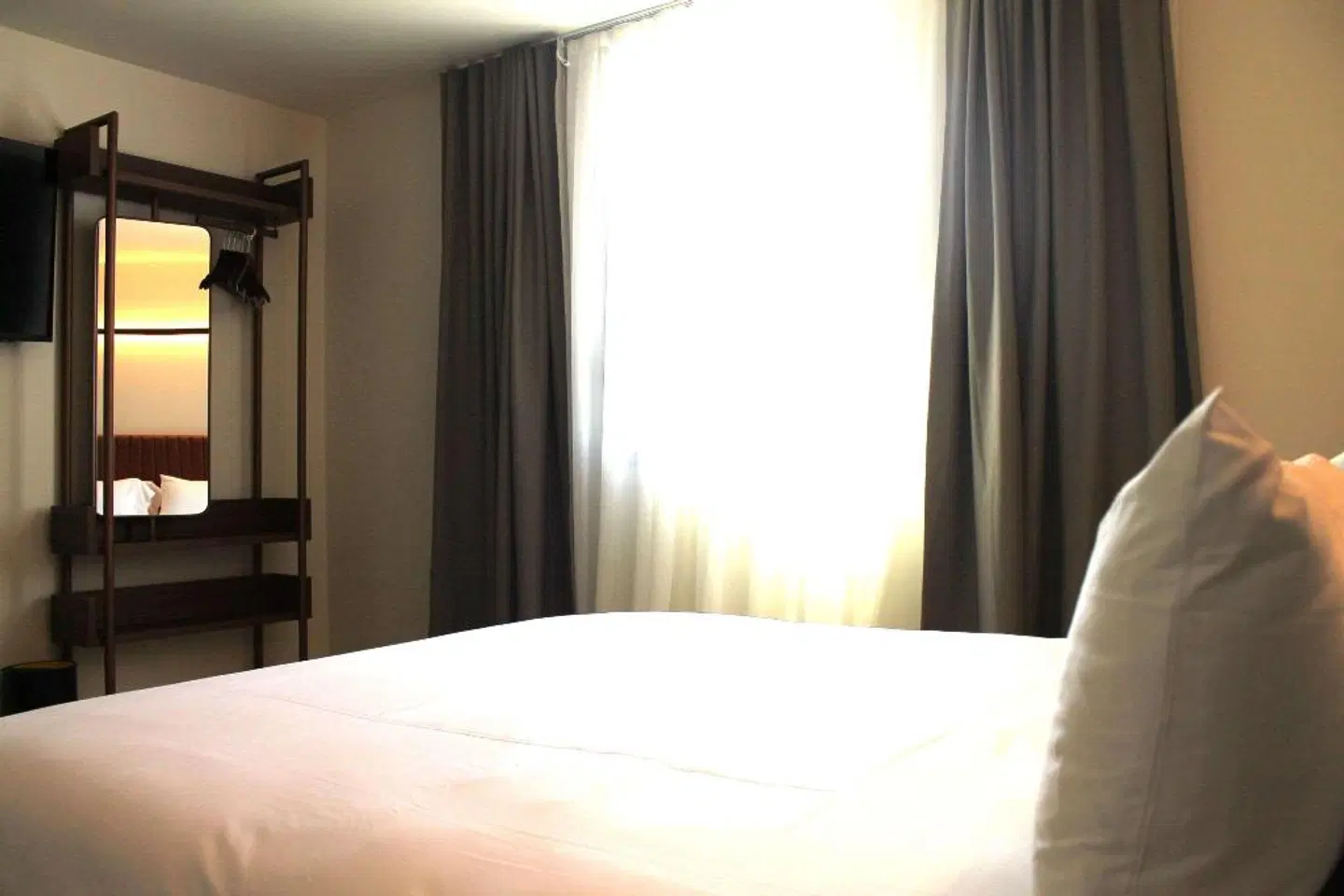 Adonis le Castellet ROOM_EXAMPLE