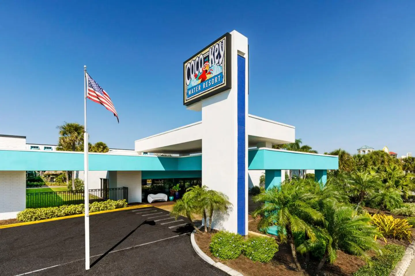 Coco Key Hotel & Water Park Resort EXTERIOR