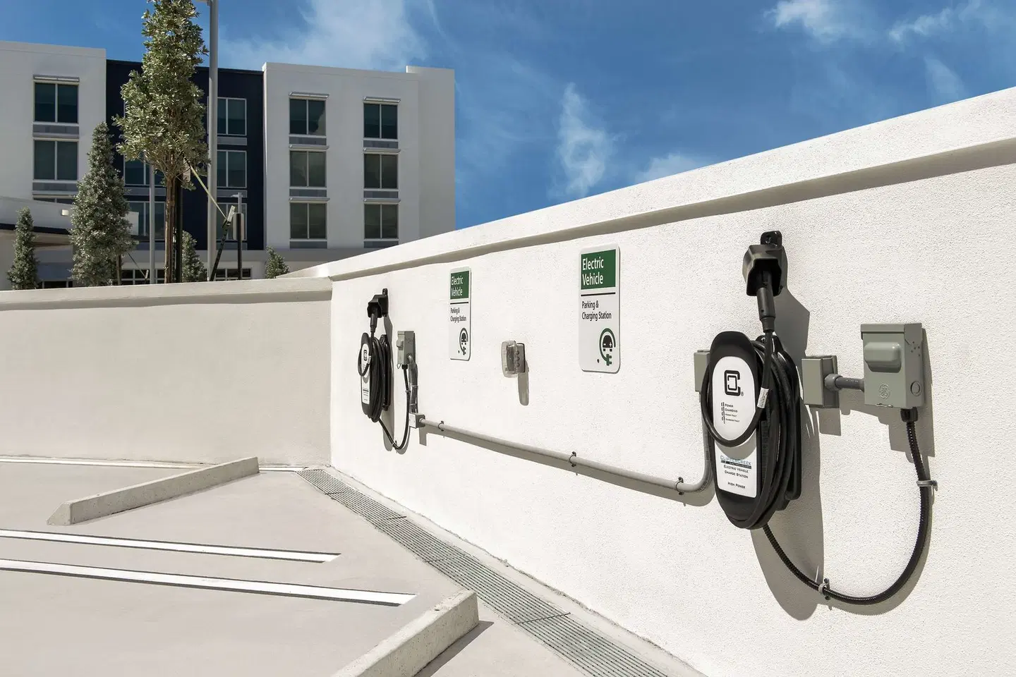 Hampton Inn Delray Beach EXTERIOR