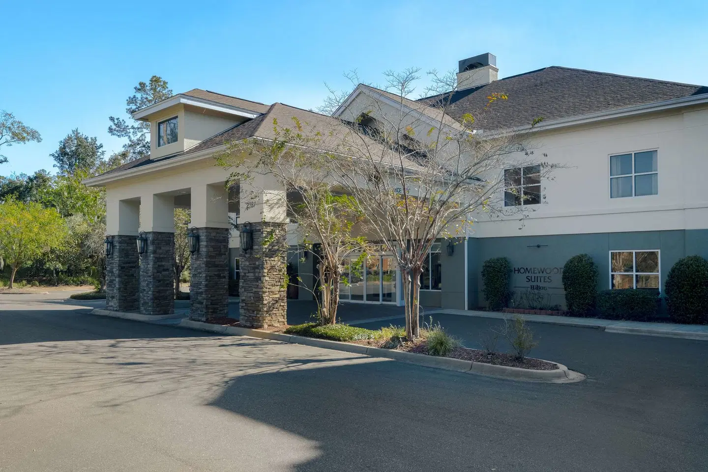 Homewood Suites by Hilton Tallahassee EXTERIOR