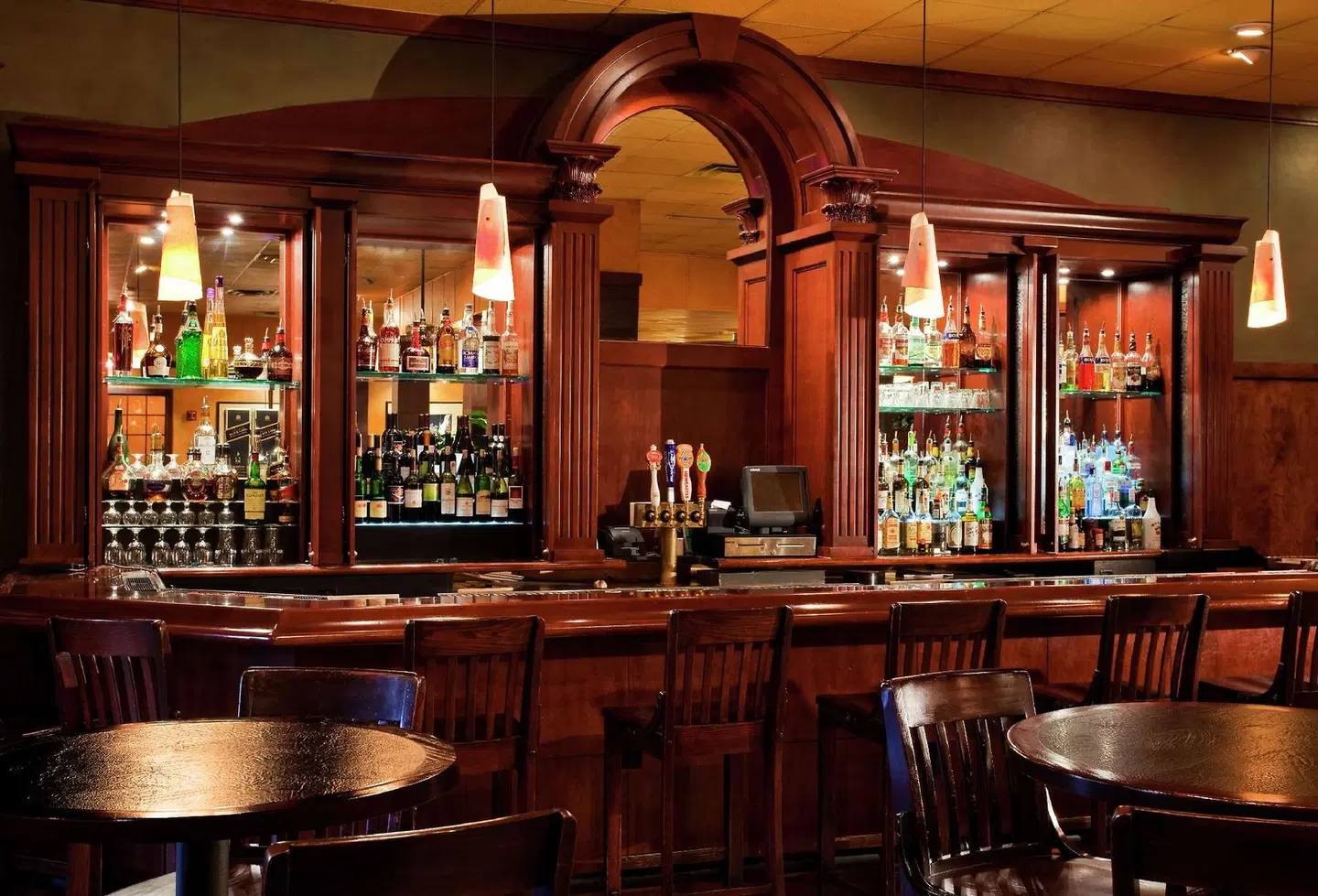 DoubleTree by Hilton Hotel Tallahassee Bar