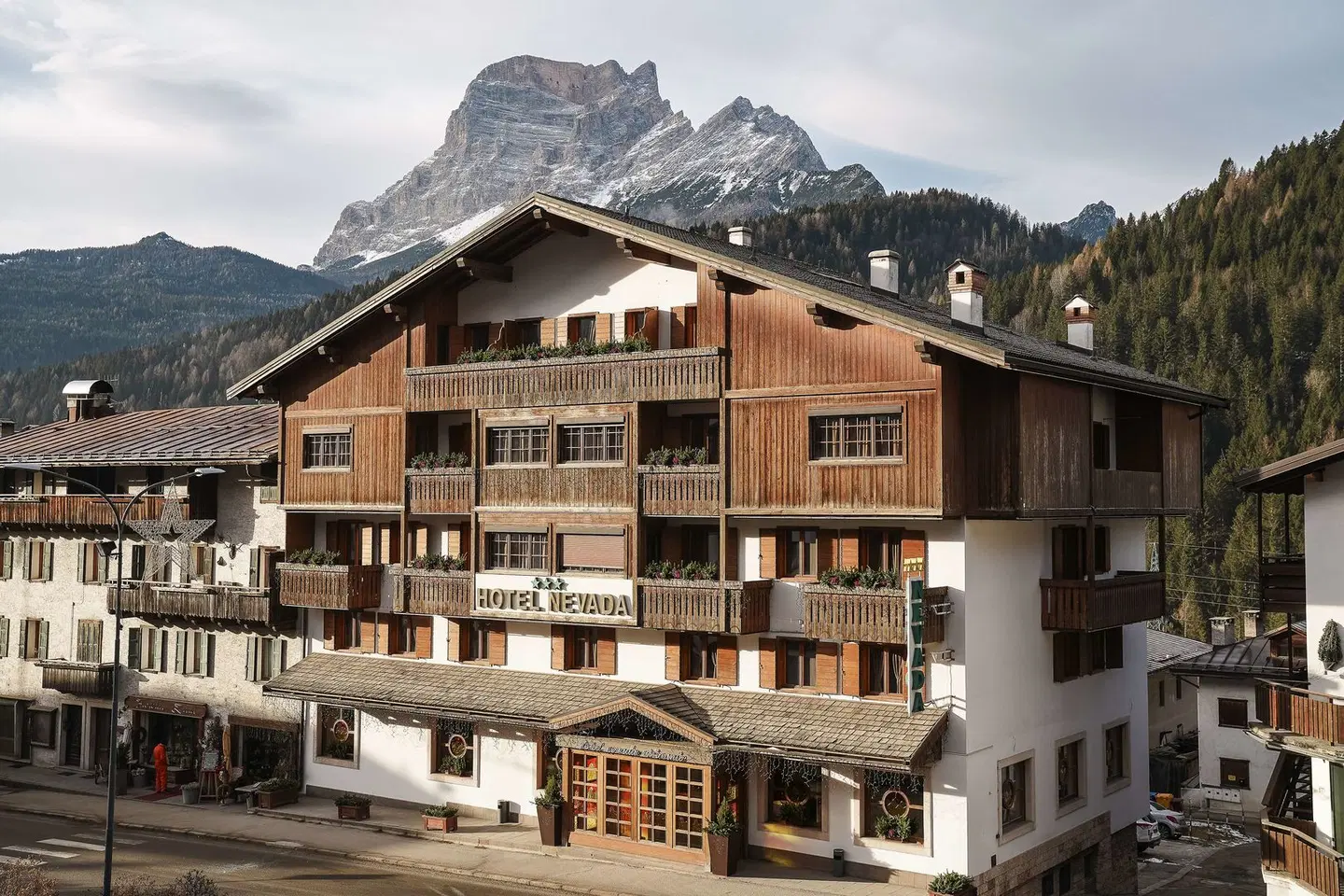 Hotel Nevada EXTERIOR