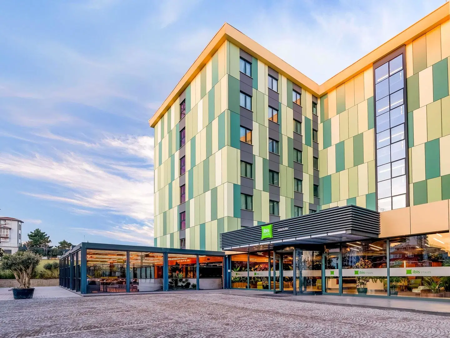 Ibis Styles Istanbul Kurtköy EXTERIOR