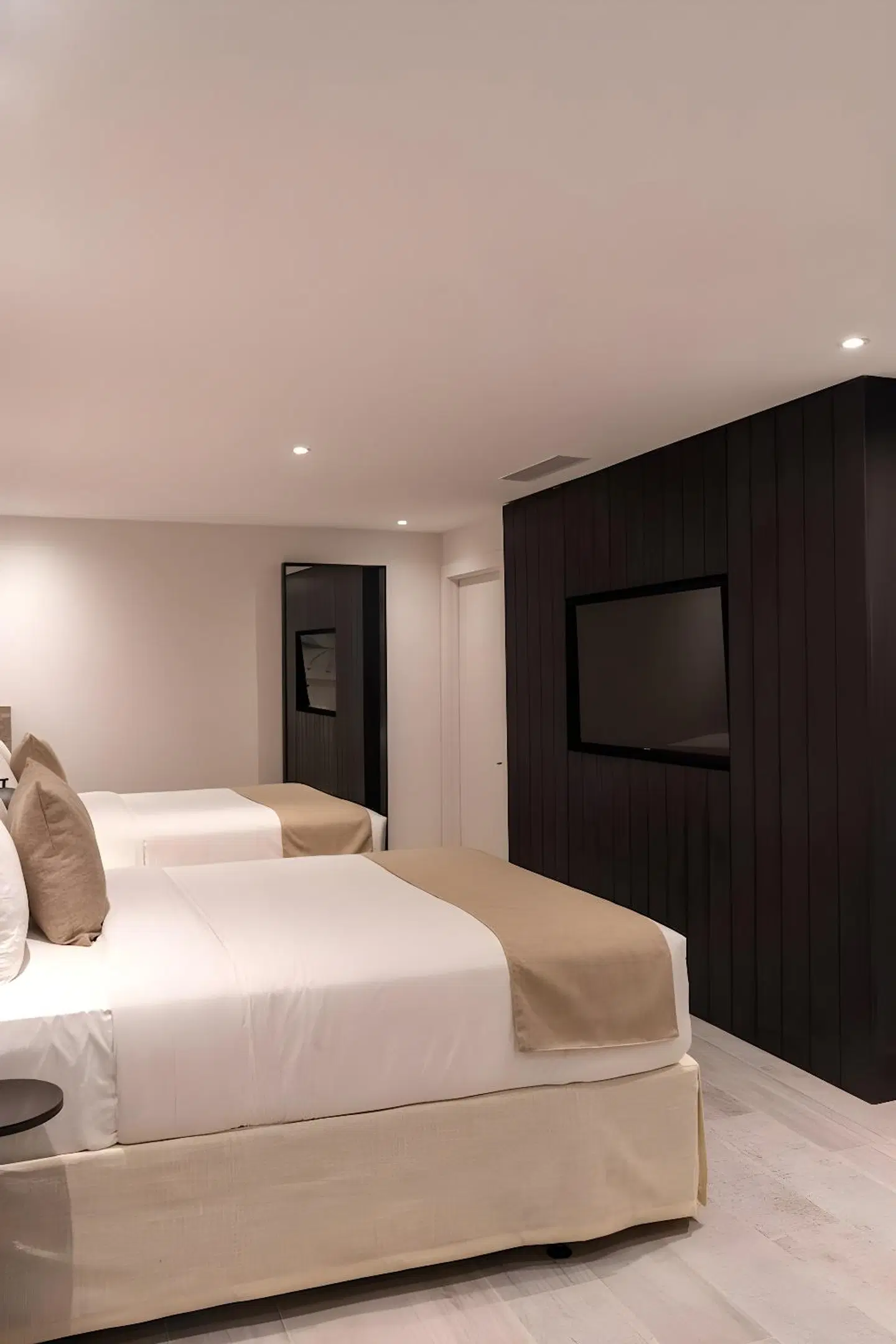 Nassau Suite Hotel ROOM_EXAMPLE