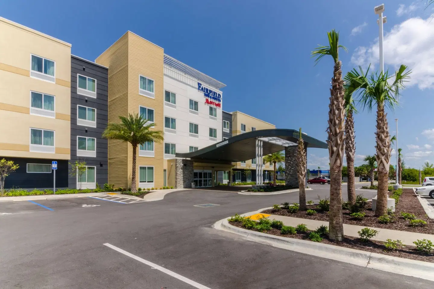 Fairfield Inn & Suites by Marriott Panama City Beach EXTERIOR