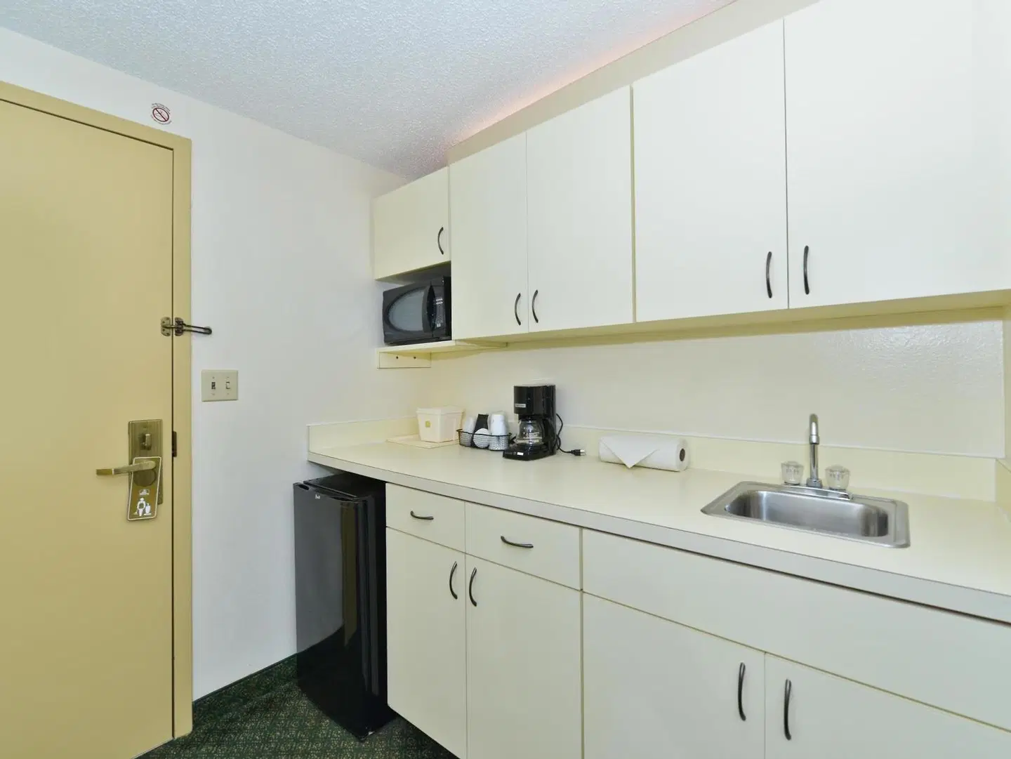 Best Western Airport Inn ROOM_EXAMPLE