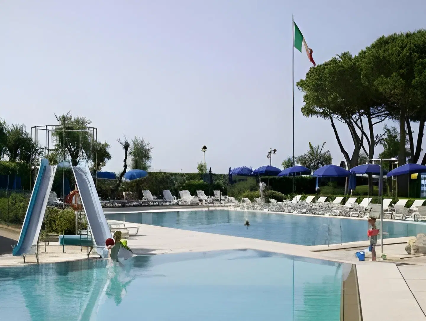 Fantinello Hotel OUTDOOR_POOL