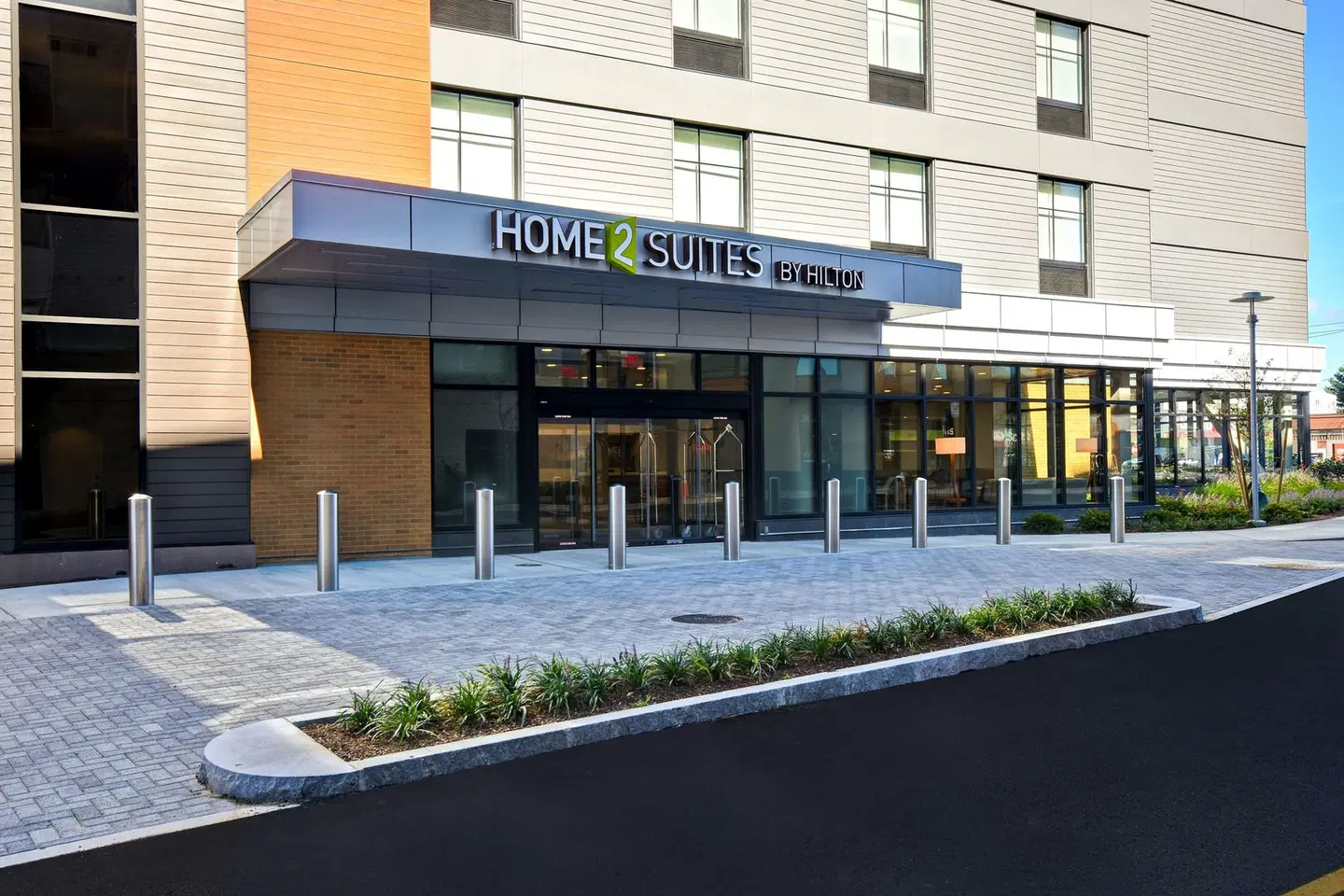 Home2 Suites by Hilton Boston South Bay EXTERIOR