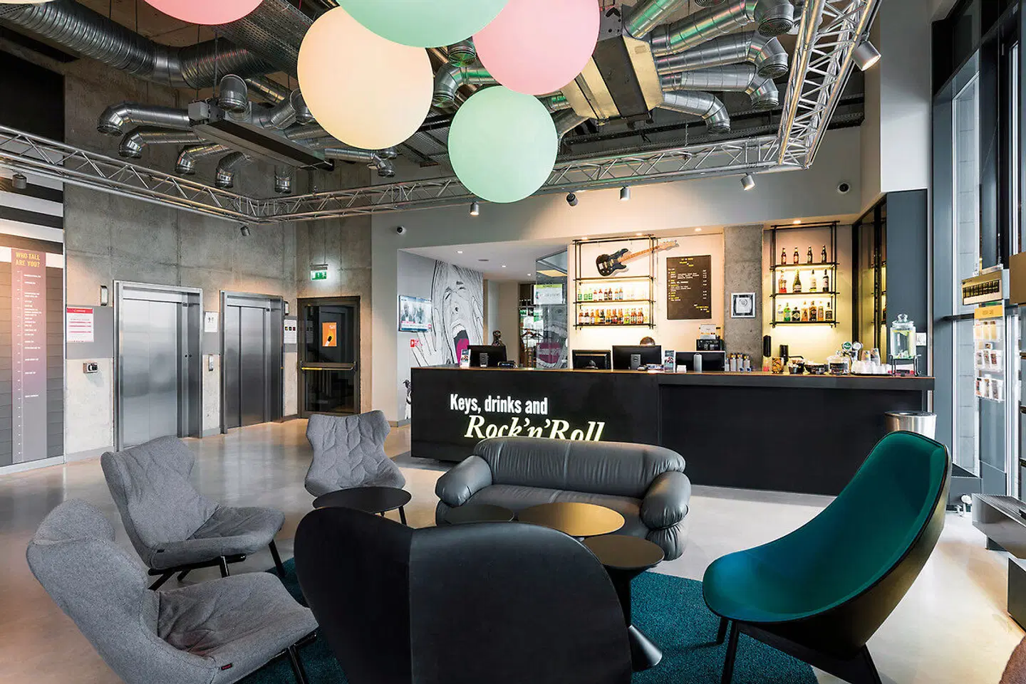 Comfort Hotel LT Bar