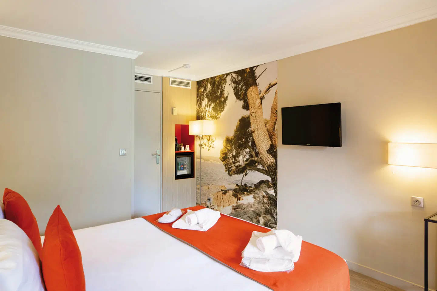 SOWELL HÔTELS St. Tropez ROOM_EXAMPLE