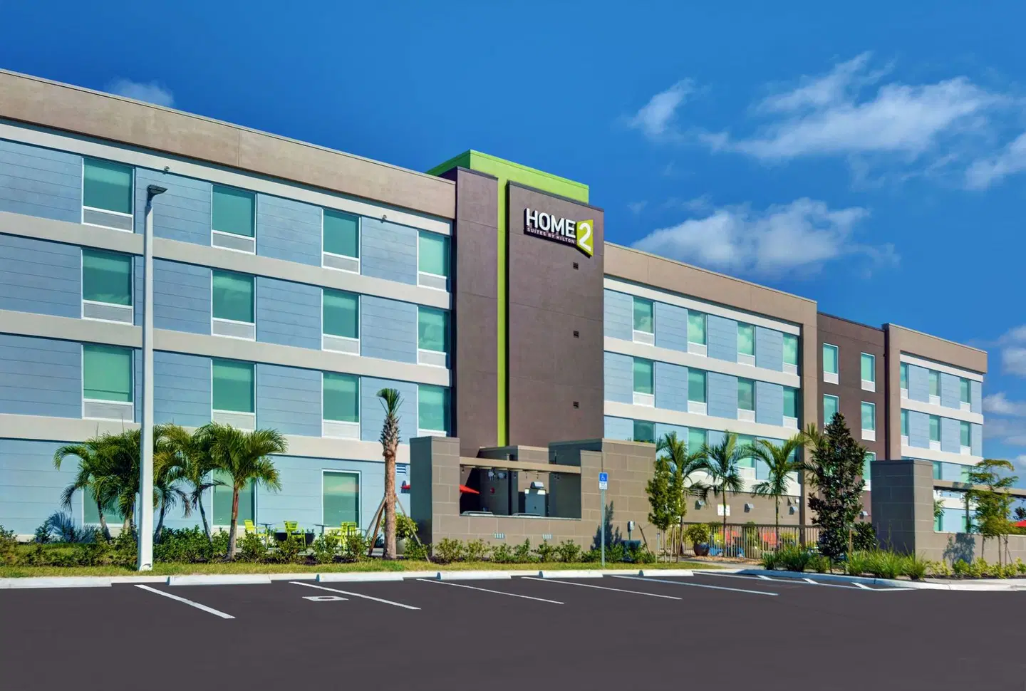 Home2 Suites by Hilton Fort Myers Colonial Blvd EXTERIOR