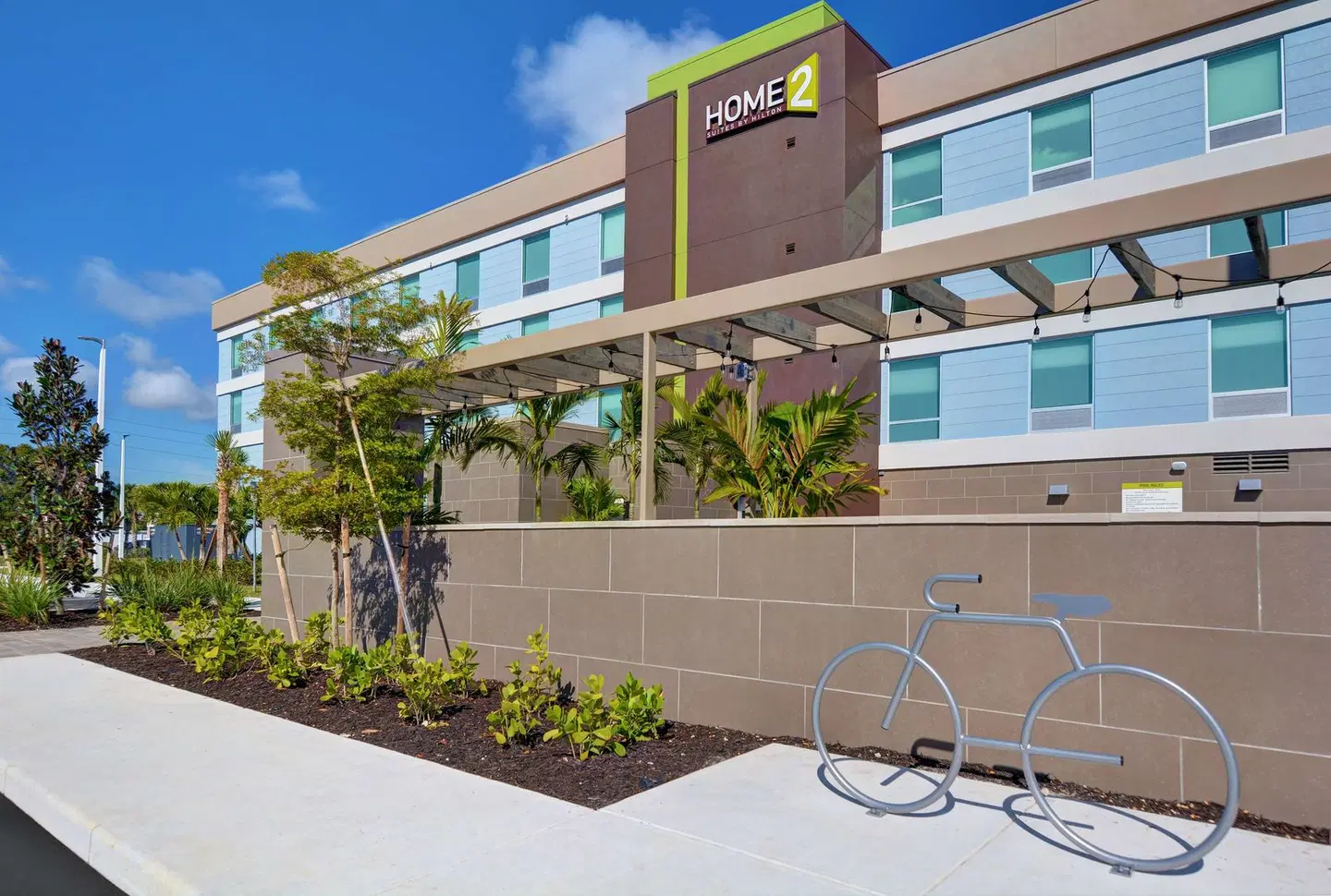 Home2 Suites by Hilton Fort Myers Colonial Blvd EXTERIOR