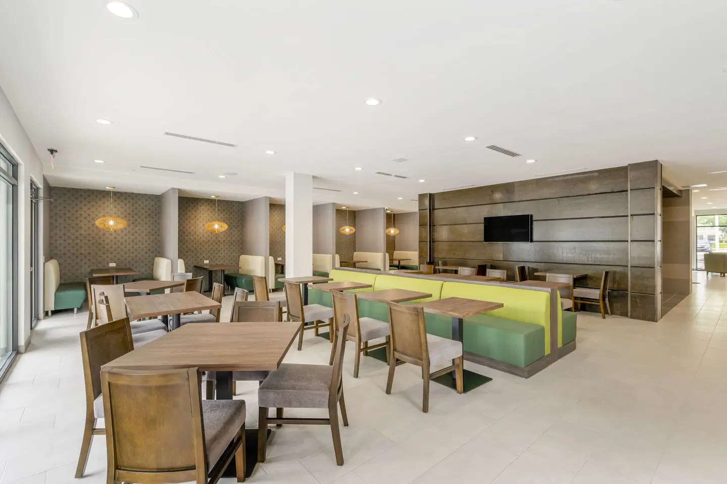 Best Western Plus Winter Haven Inn & Suites  Restaurant