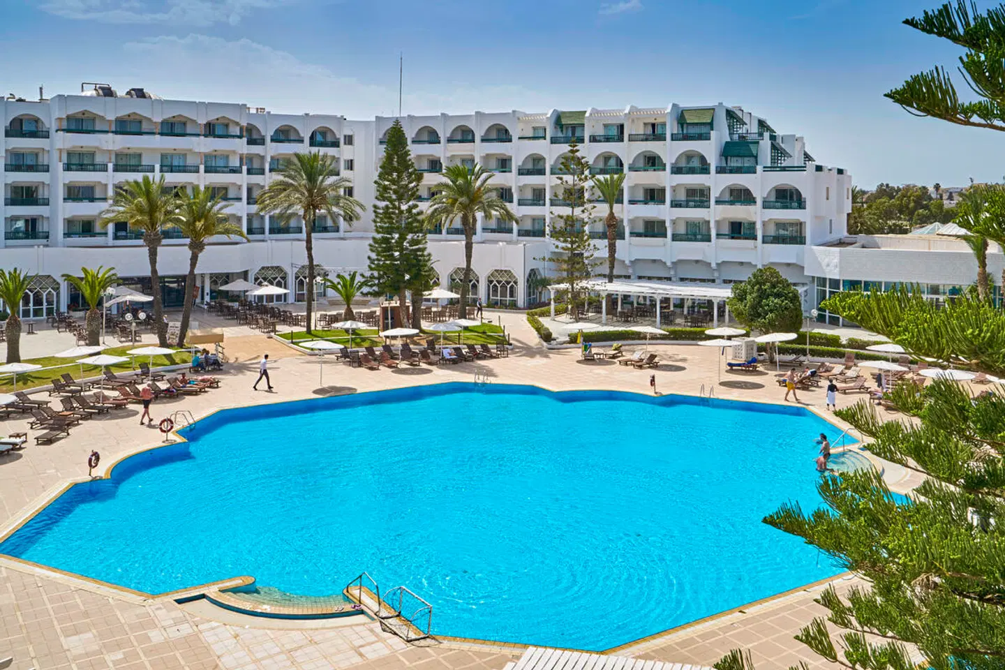 El Mouradi Palace EXTERIOR