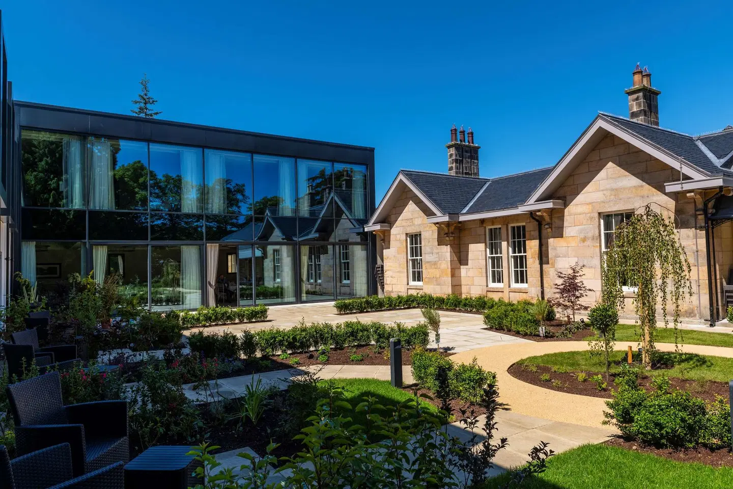 Ness Walk Hotel EXTERIOR