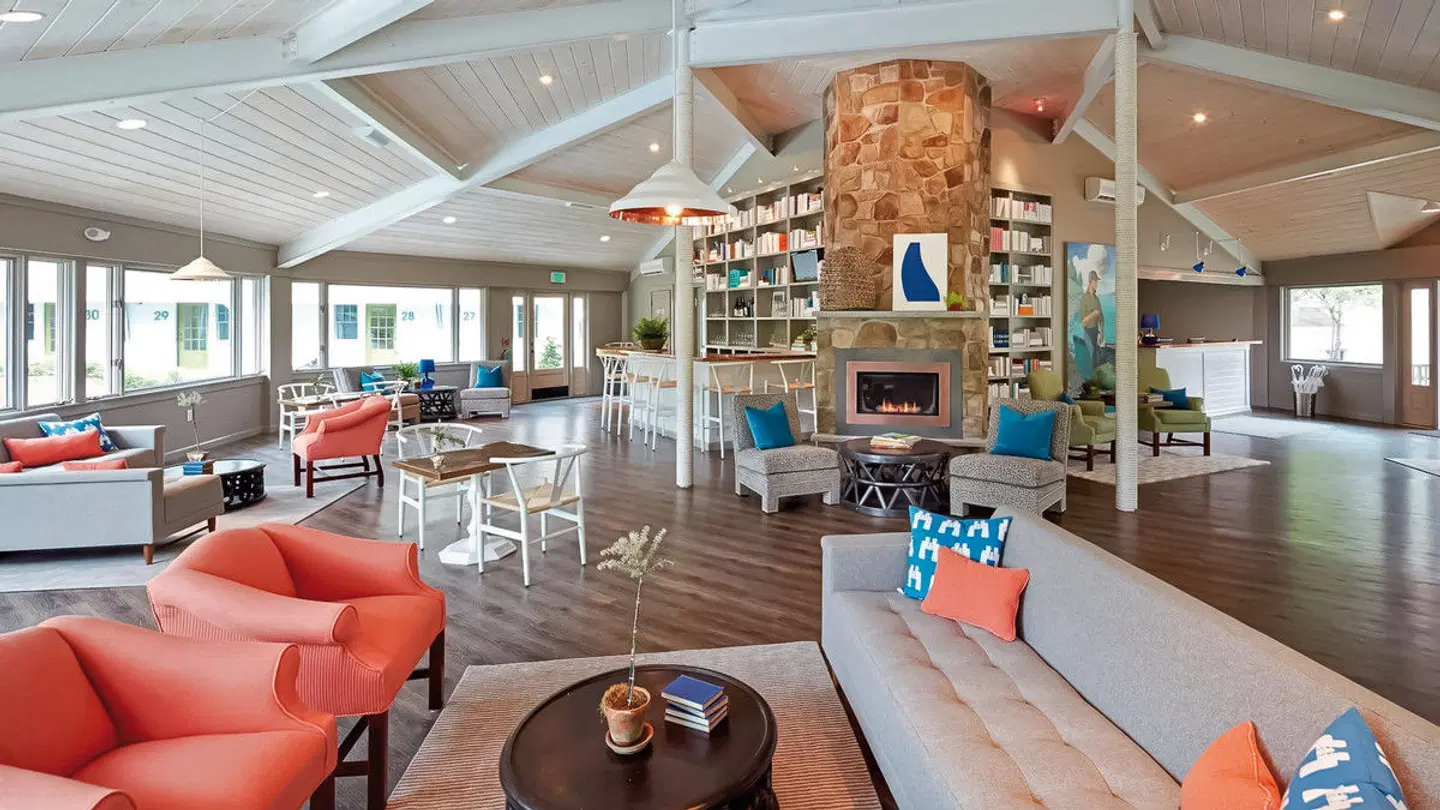 The Lodge on the Cove Restaurant