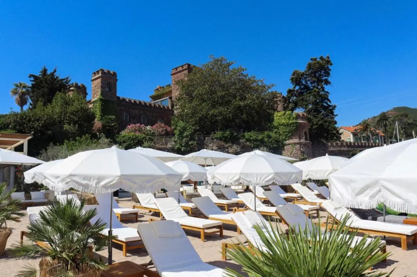 Chateau de Theoule Strand