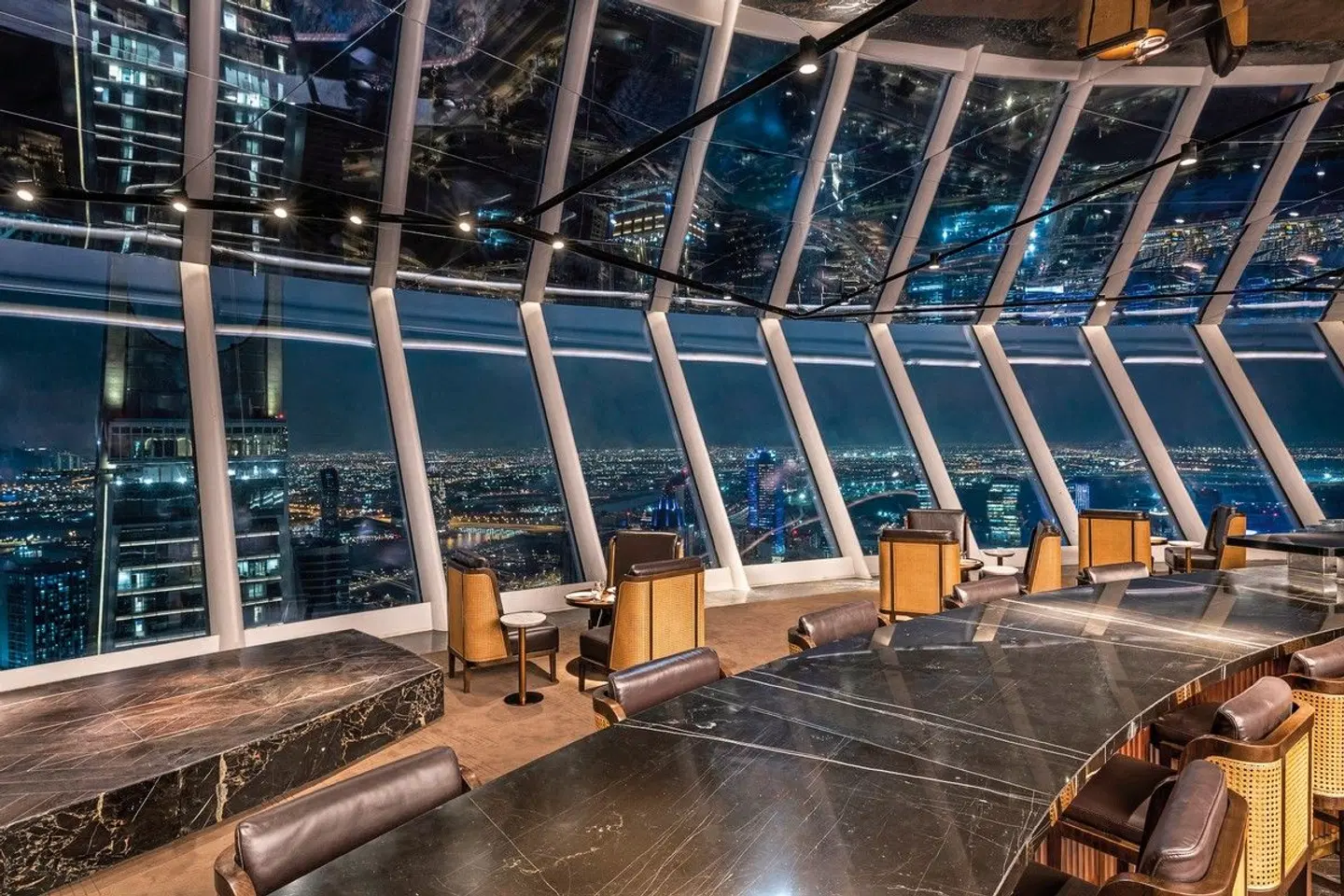 Raffles Doha Hallenbad