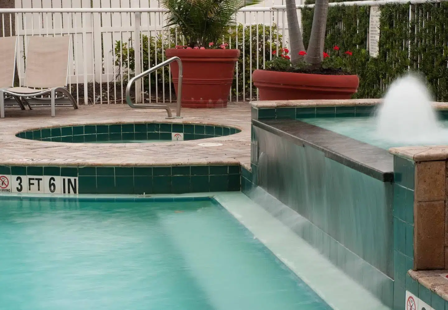 SpringHill Suites by Marriott Fort Lauderdale Airport & Cruise Port Hallenbad