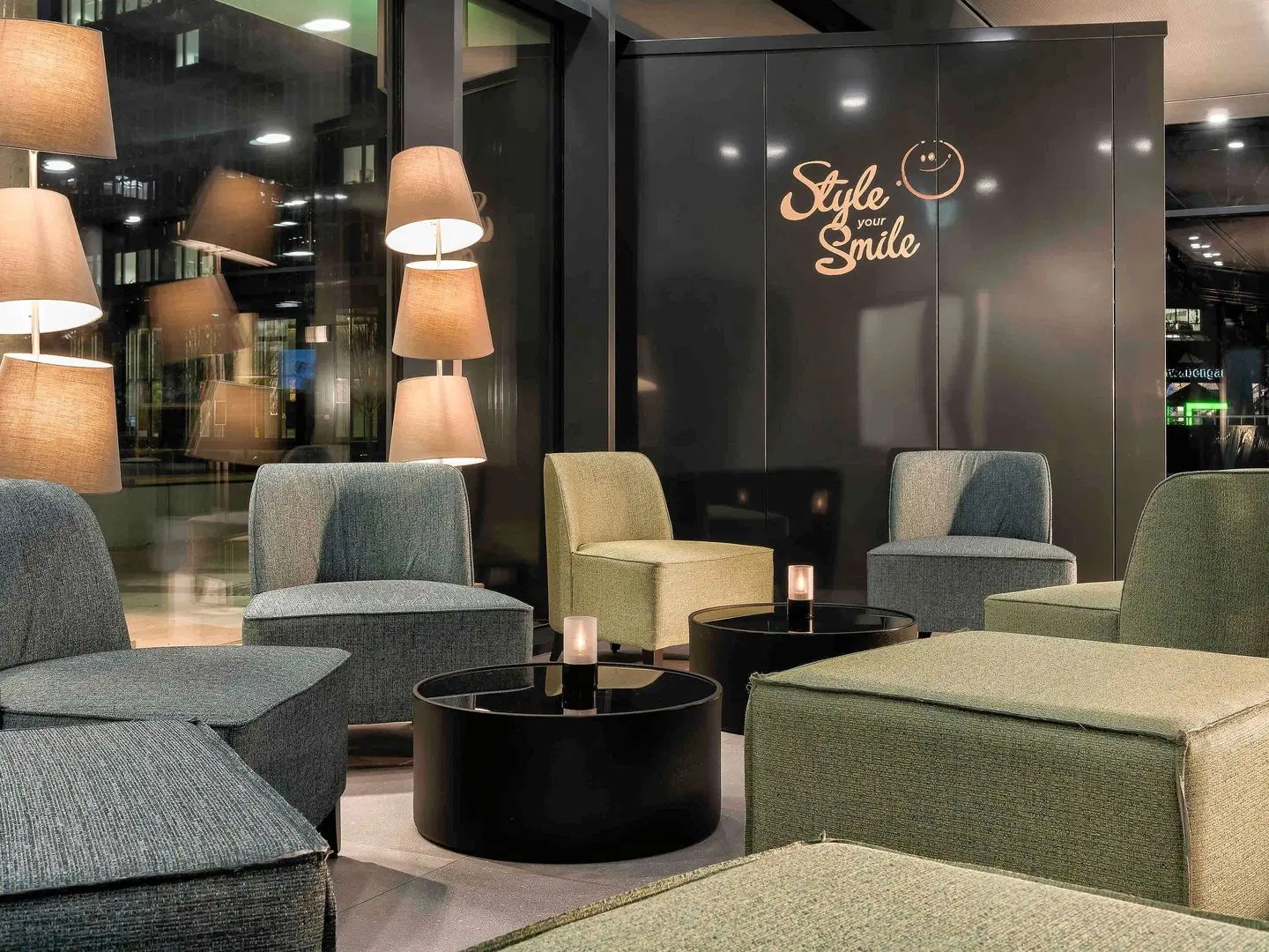 ibis Styles Stuttgart Vaihingen LOUNGE_LOBBY