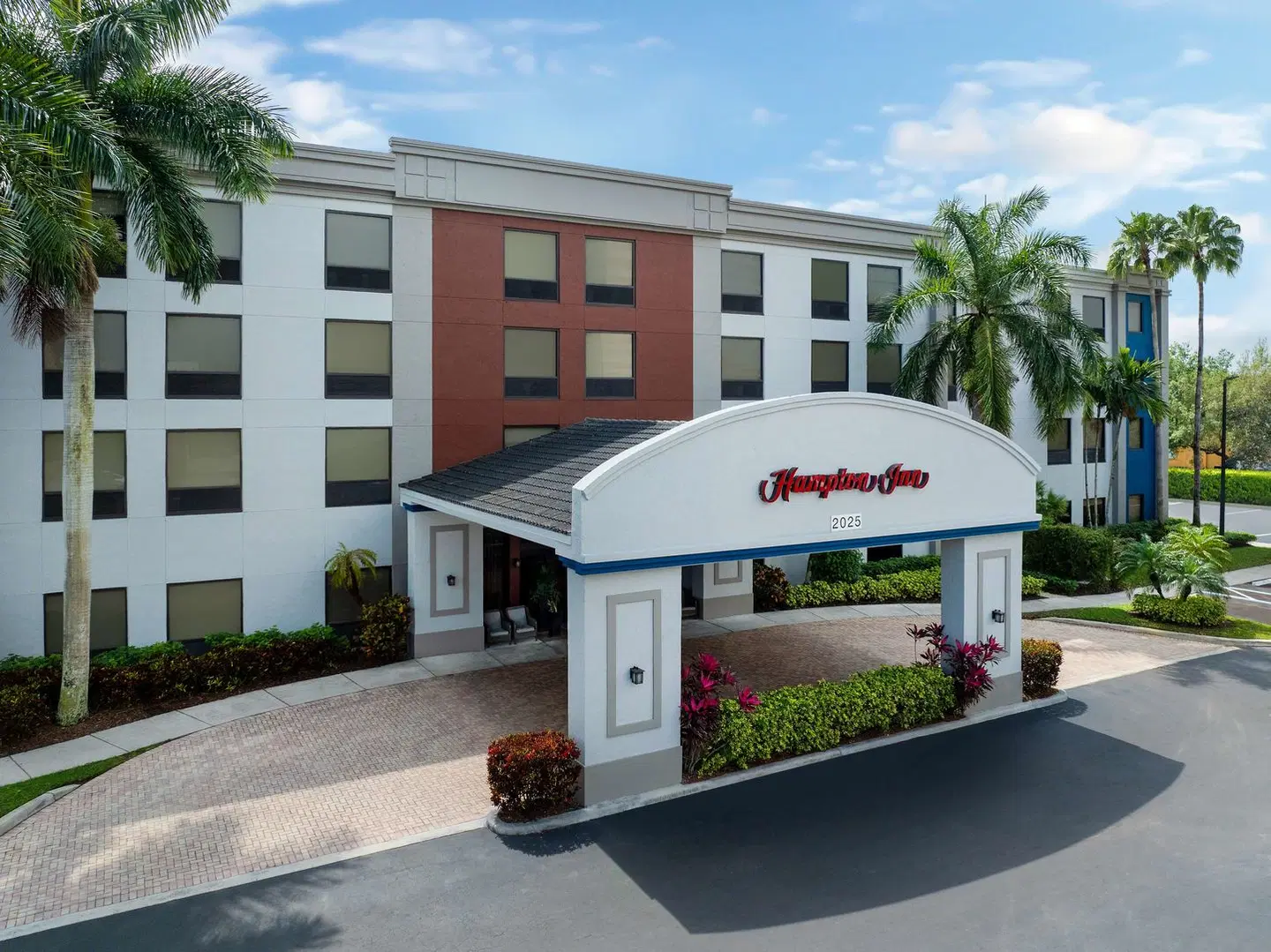 Hampton Inn West Palm Beach Florida Turnpike EXTERIOR