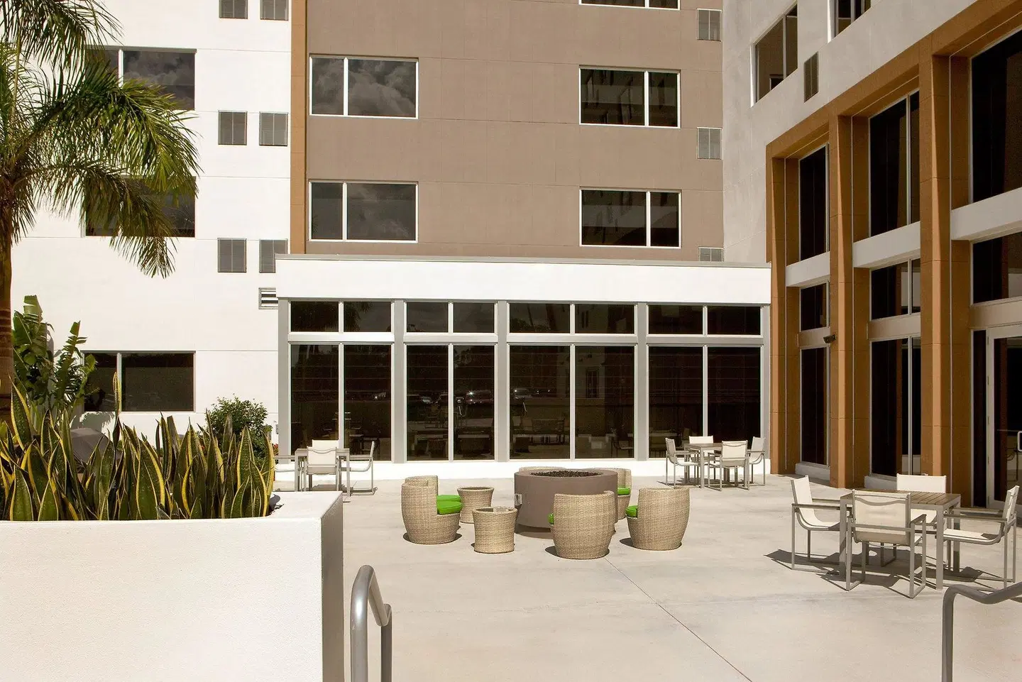 Element by Westin Miami Doral Terrasse