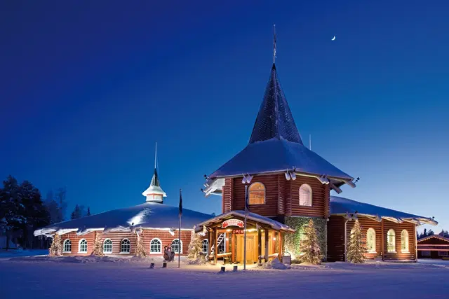 Santa Claus Holiday Village EXTERIOR