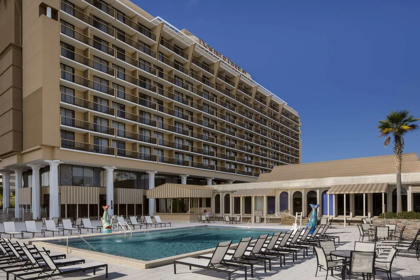 DoubleTree by Hilton Hotel Jacksonville Riverfront OUTDOOR_POOL