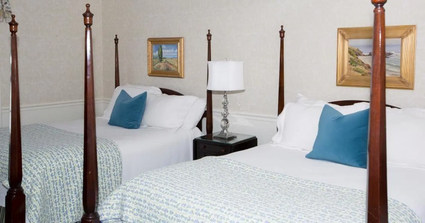 Kennebunkport Inn ROOM_EXAMPLE