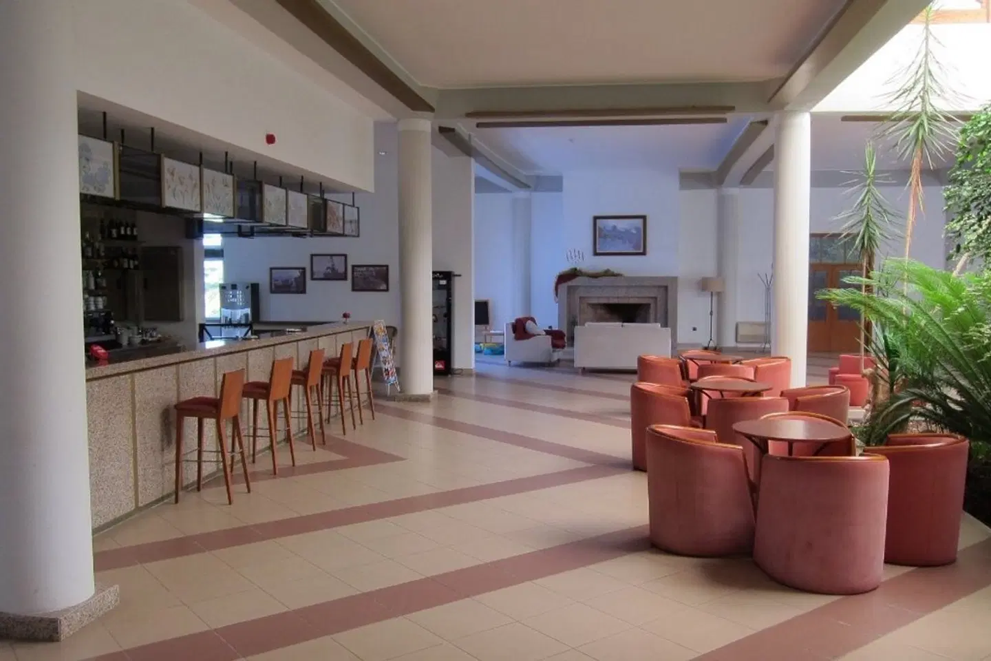 Santa Maria Hotel Bar