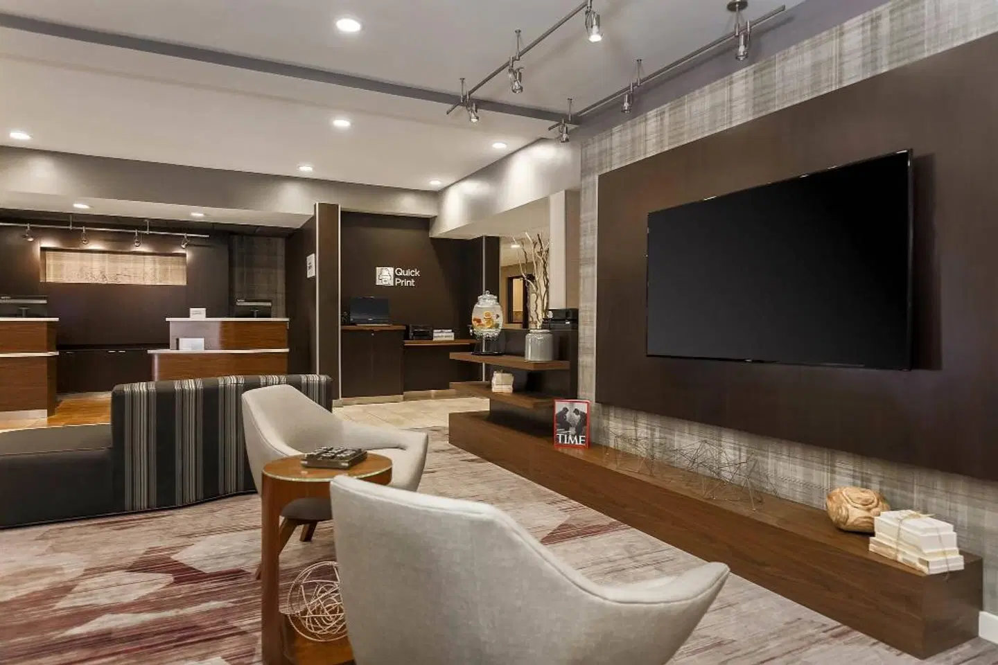 Courtyard by Marriott Tampa Brandon LOUNGE_LOBBY