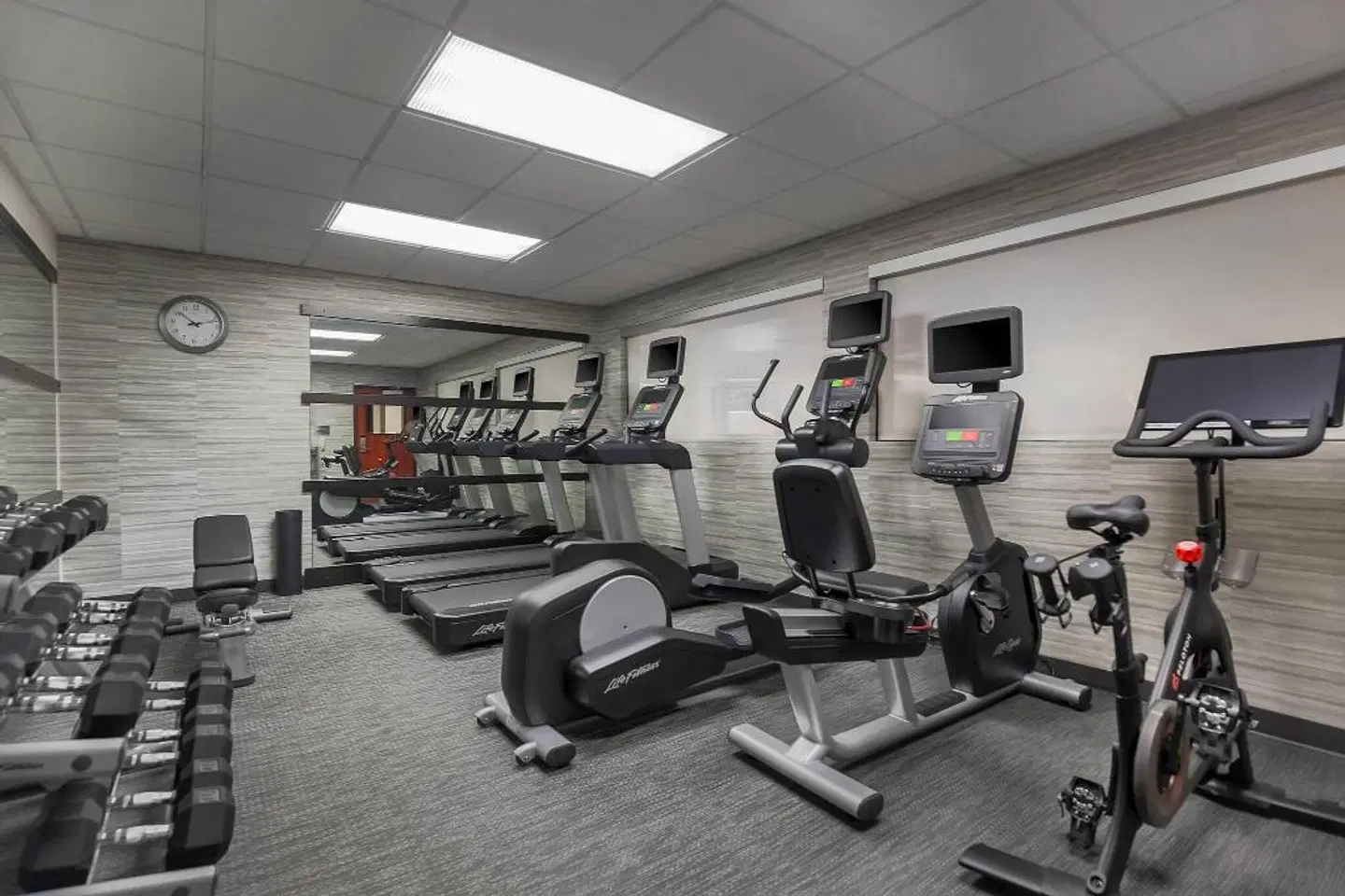 Courtyard by Marriott Tampa Brandon SPORTS_AND_LEISURE