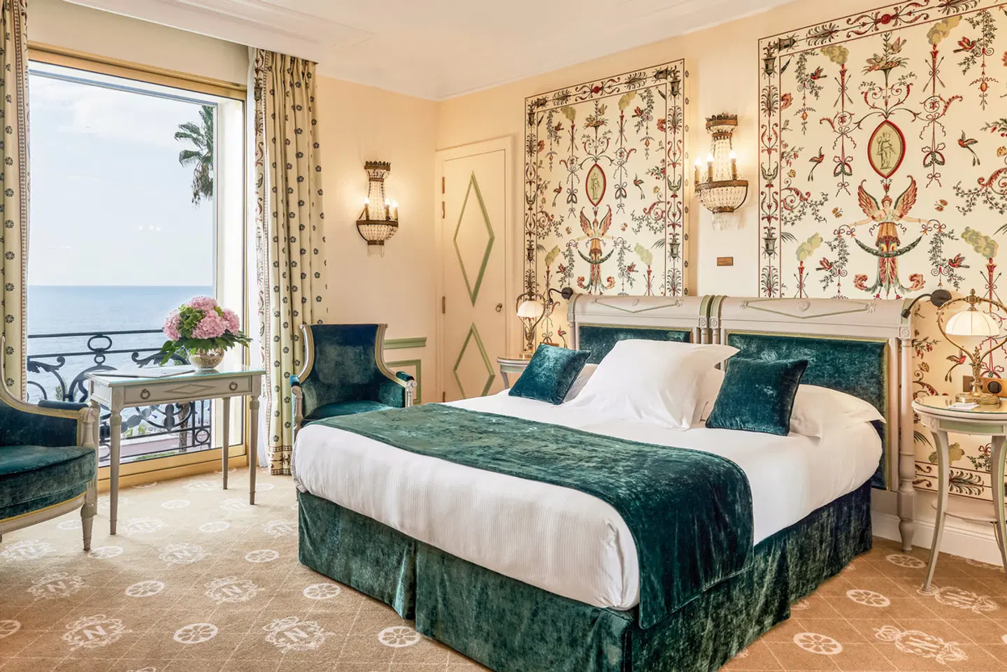 Hotel Le Negresco ROOM_EXAMPLE
