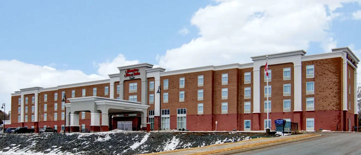Hampton Inn & Suites by Hilton Saint John EXTERIOR