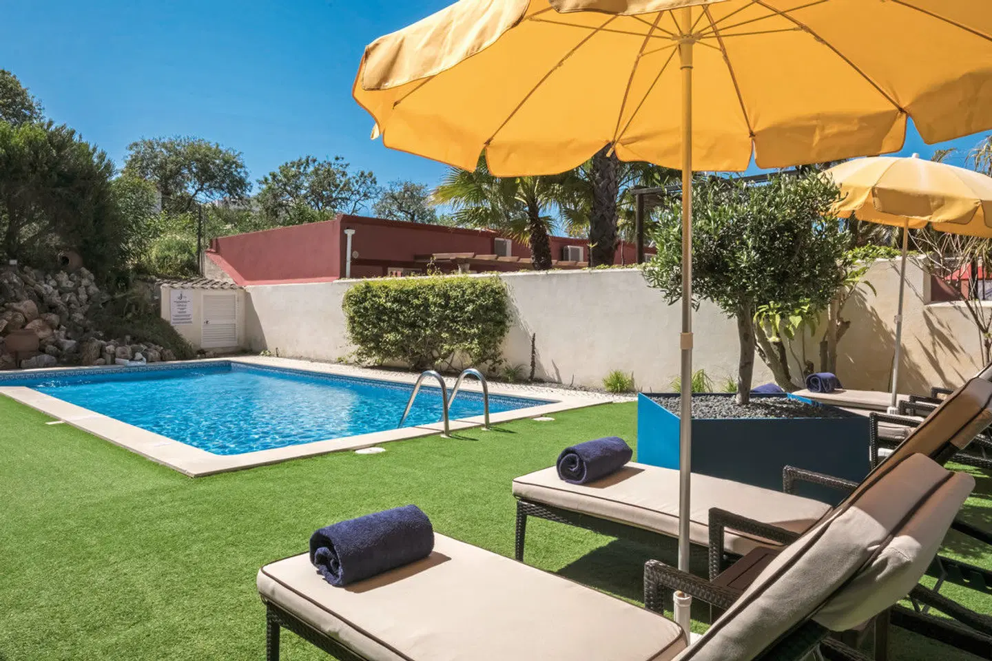 Costa d'Oiro Ambiance Village OUTDOOR_POOL