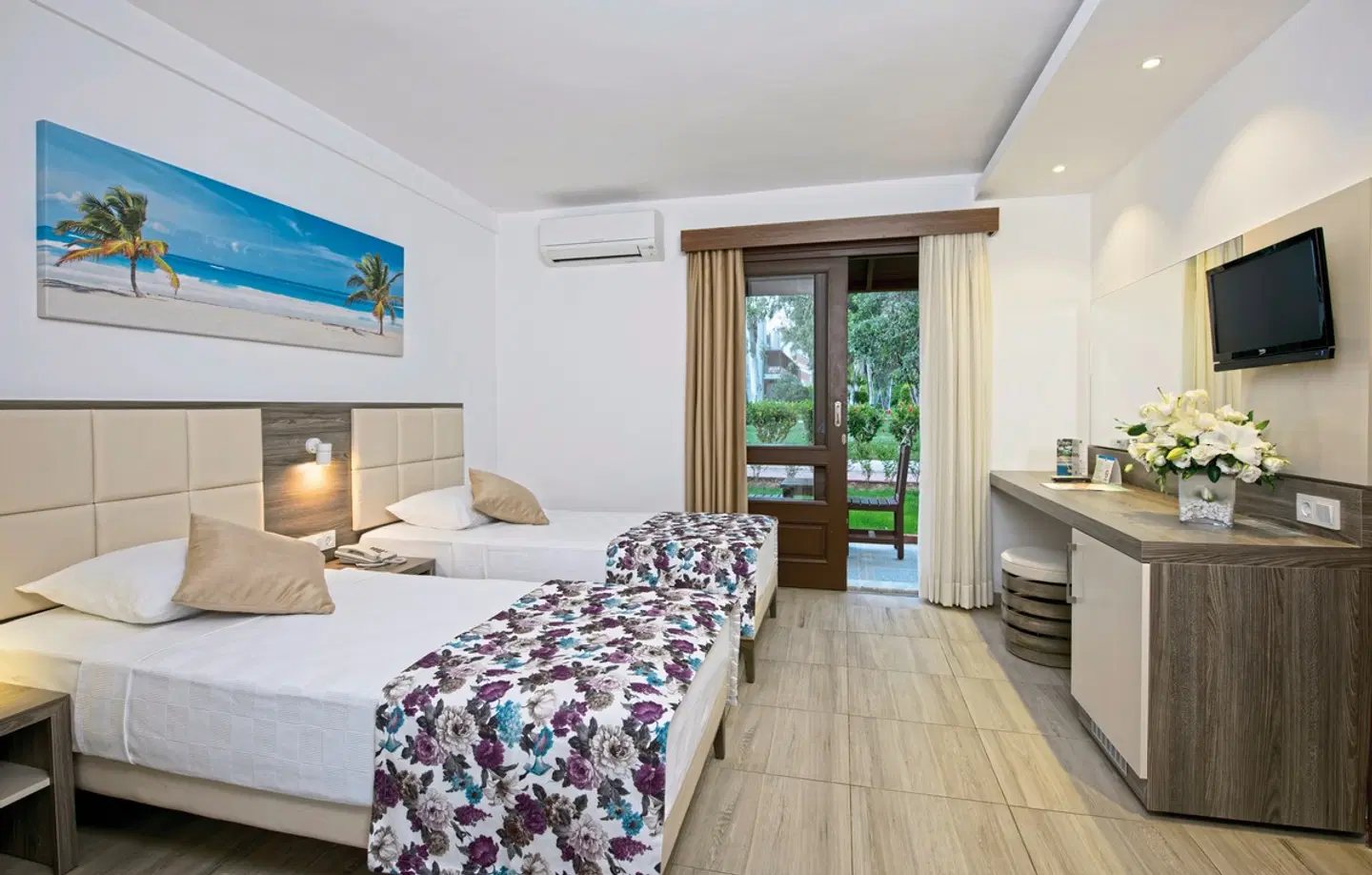 Club Kastalia ROOM_EXAMPLE