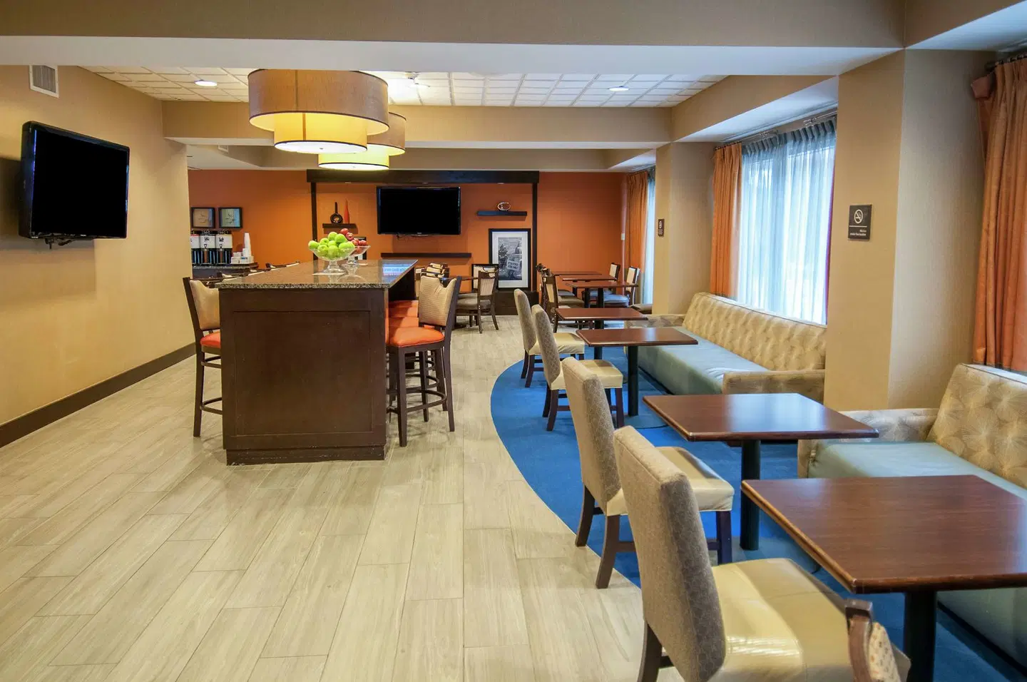 Hampton Inn Metairie Restaurant
